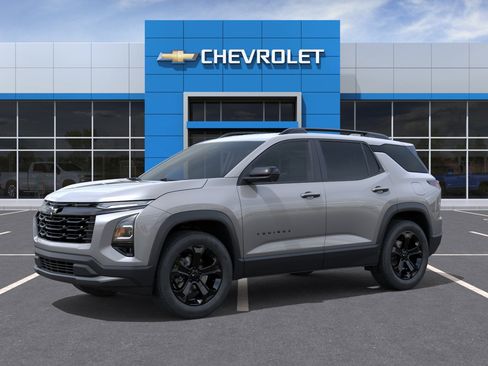 New 2026 Chevrolet Equinox LT AWD/4WD image 2