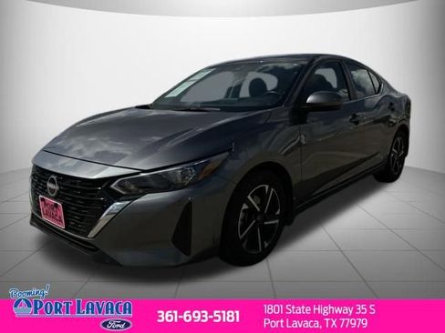 Used 2024 Nissan Sentra SV FWD image 3