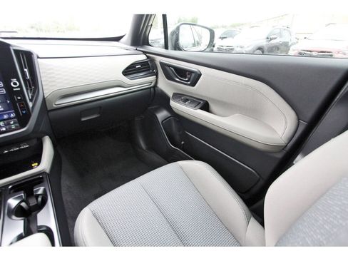 New 2026 Subaru Forester Premium AWD/4WD image 9