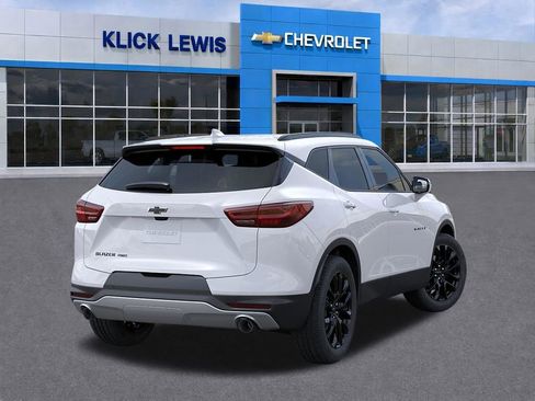 New 2026 Chevrolet Blazer LT AWD/4WD image 4