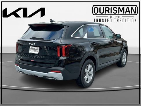 New 2026 Kia Sorento LX image 4
