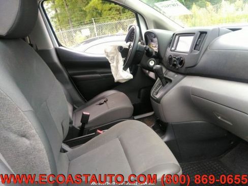 Used 2020 Nissan NV200 SV w/ Back Door Glass Package image 6