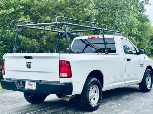 Used 2017 RAM 1500 Tradesman RWD image 11