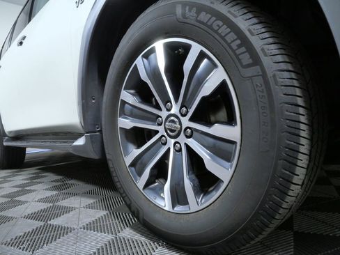 Used 2019 Nissan Armada SL w/ Premium Package AWD/4WD image 2