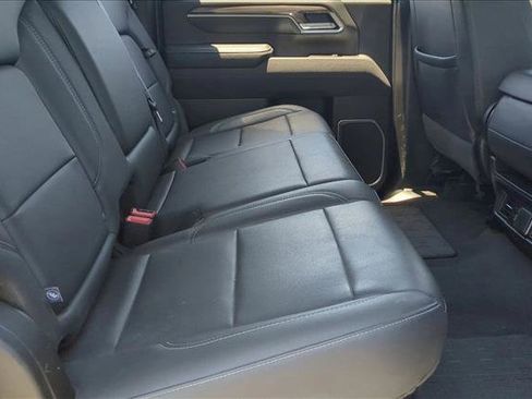Used 2025 Chevrolet Silverado 2500 LTZ AWD/4WD image 26