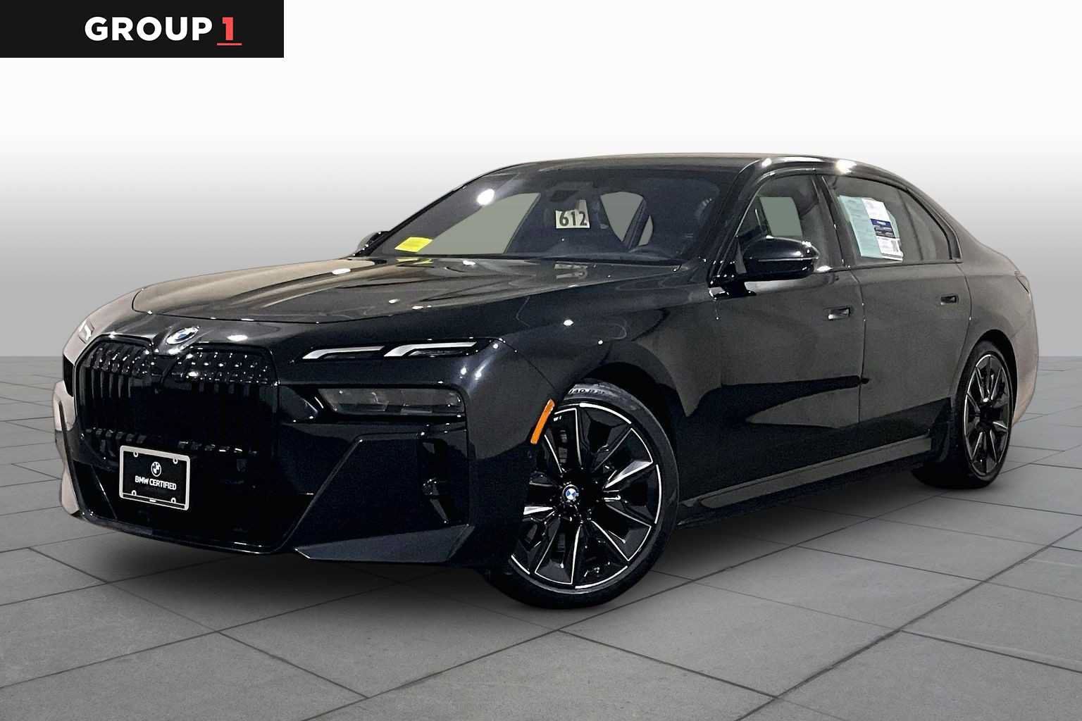 Used 2023 BMW i7 xDrive60 AWD/4WD image 1