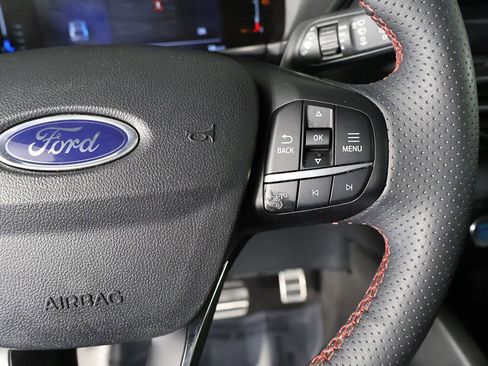 Used 2023 Ford Escape ST-Line w/ Tech Pack #1 AWD/4WD image 43