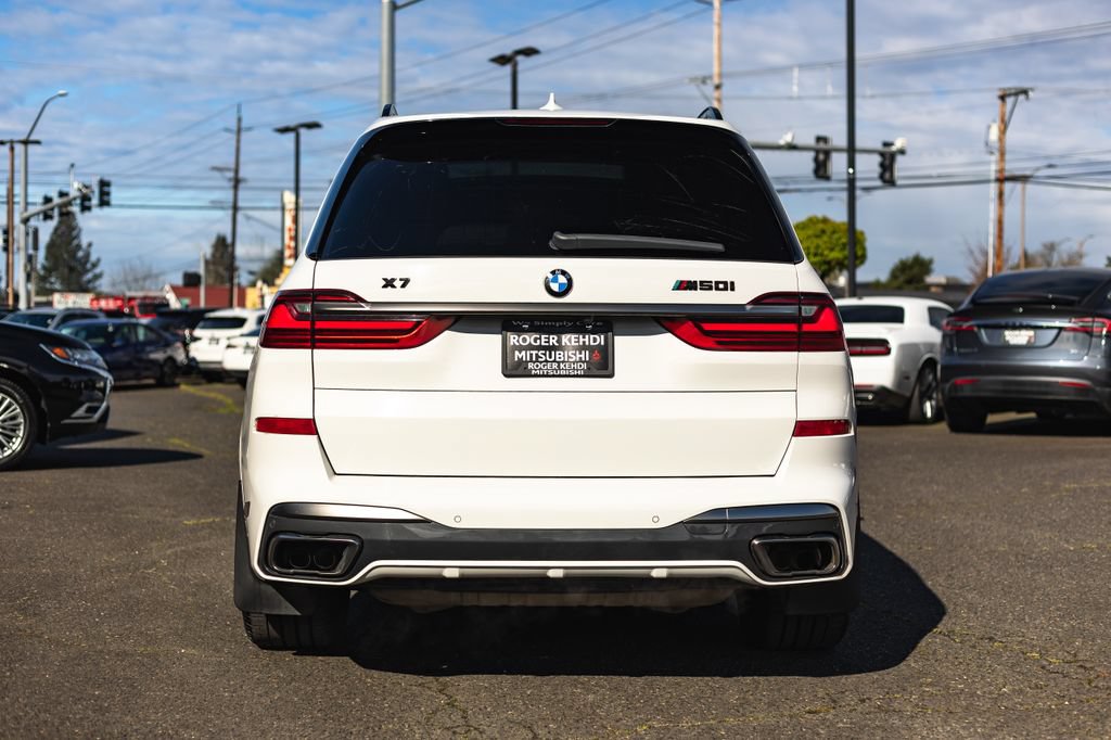 Used 2022 BMW X7 M50i AWD/4WD image 10