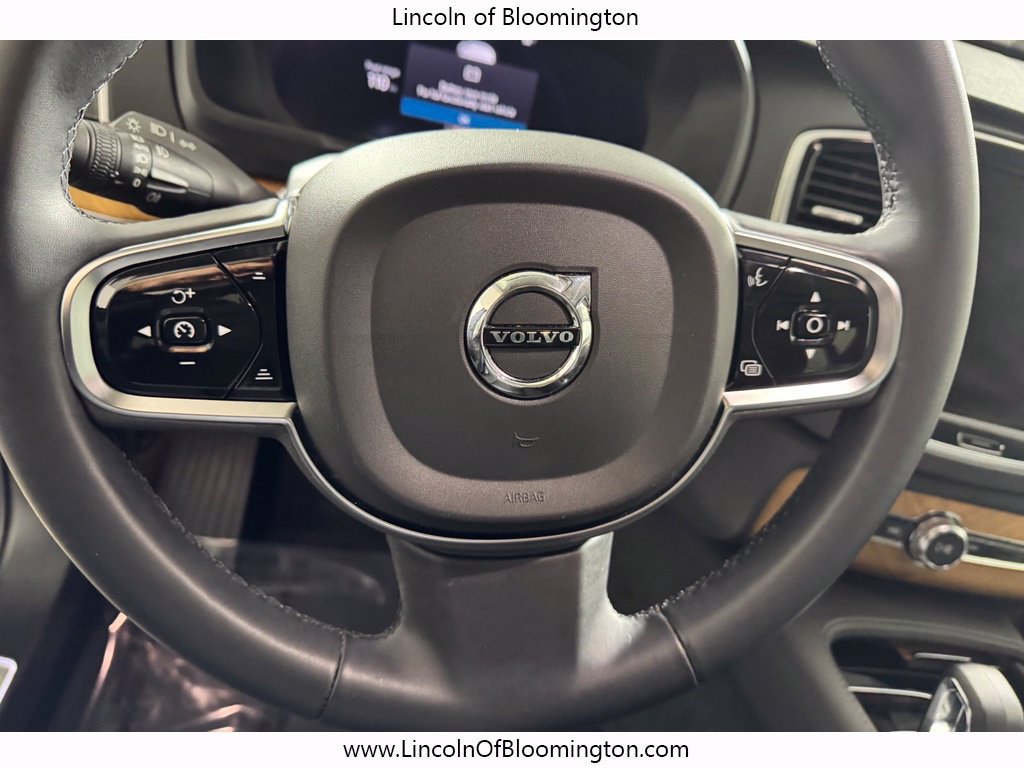 Used 2024 Volvo XC90 B6 Plus AWD/4WD image 16