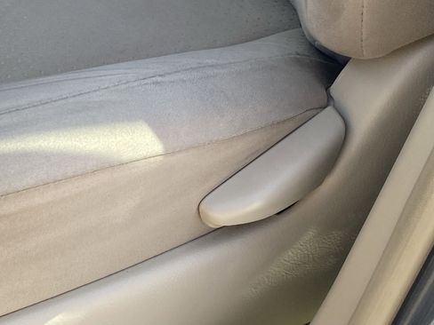 Used 2004 Toyota Prius image 28