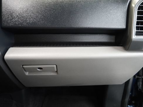 Used 2017 Ford F150 XLT AWD/4WD image 35