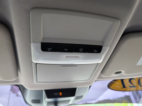 Used 2021 Nissan Rogue S FWD image 29