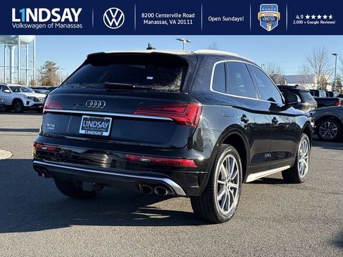 Used 2023 Audi SQ5 Premium Plus w/ Premium Plus Package image 2