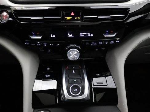 Certified 2026 Acura MDX SH-AWD w/ Technology Package image 25