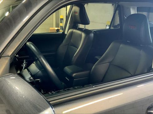 Used 2023 Toyota 4Runner TRD Off-Road Premium w/ Off Road Premium Plus Package image 8