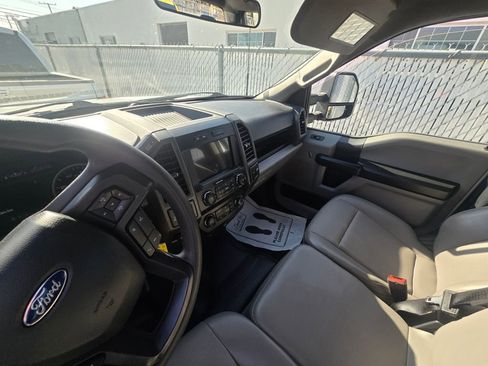 Used 2022 Ford F250 XL w/ Power Equipment Group image 15