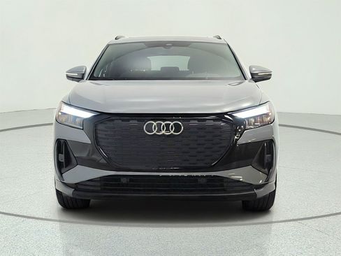 Used 2025 Audi Q4 e-tron Premium Plus w/ Premium Plus AWD/4WD image 2