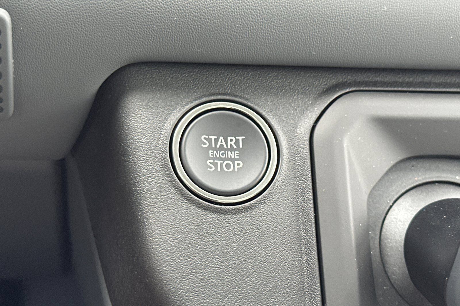 New 2025 Land Rover Defender 130 S AWD/4WD image 23