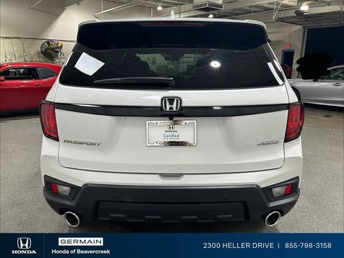 Used 2025 Honda Passport EX-L image 7