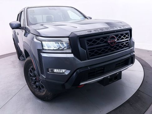 Used 2022 Nissan Frontier Pro-X w/ Pro-X Premium Package RWD image 3