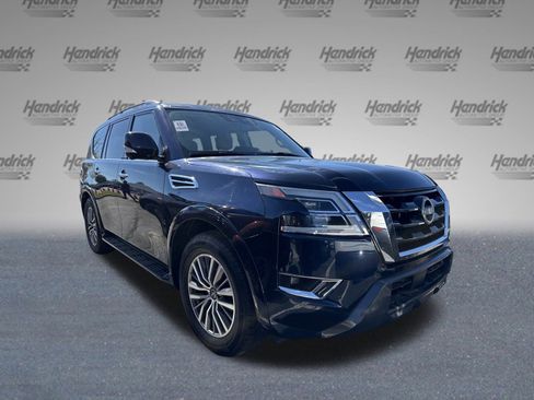 Used 2023 Nissan Armada SL image 2