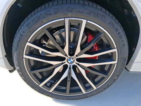 New 2026 BMW X6 xDrive40i w/ Executive Package image 10