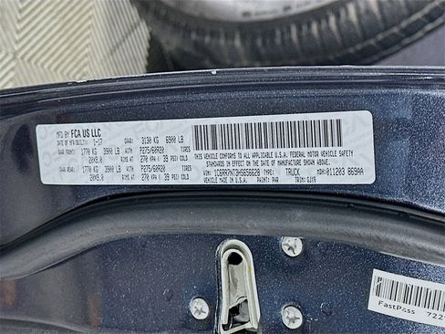 Used 2017 RAM 1500 Laramie w/ Convenience Group image 36