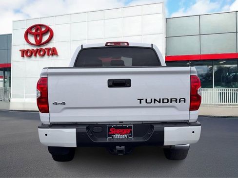 Used 2017 Toyota Tundra Platinum image 5