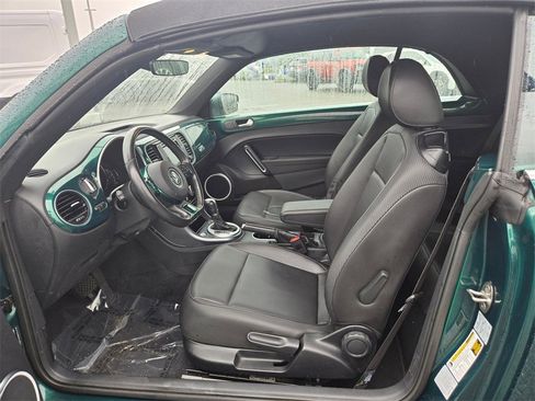 Used 2017 Volkswagen Beetle 1.8T image 12