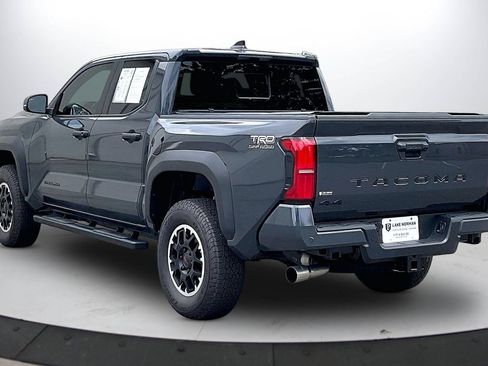 Used 2026 Toyota Tacoma TRD Off-Road w/ TRD Off Road Upgrade Package AWD/4WD image 7