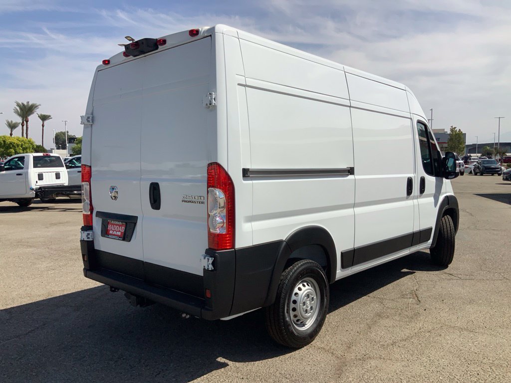 New 2027 RAM ProMaster 2500 w/ Convenience Group FWD image 11
