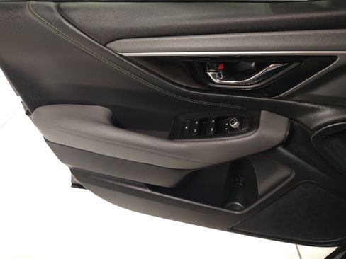 Used 2022 Subaru Outback Onyx Edition XT AWD/4WD image 9