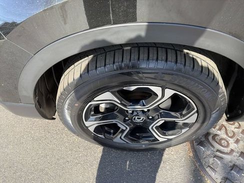 Used 2019 Honda CR-V Touring image 10