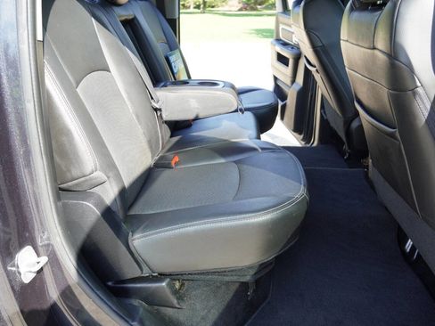 Used 2014 RAM 3500 Laramie image 18