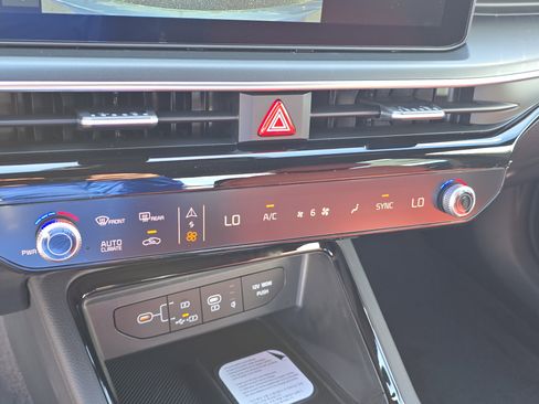 New 2026 Kia K5 GT-Line w/ GT-Line Premium Package image 27