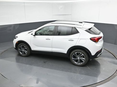 Used 2022 Buick Encore GX Select FWD image 50