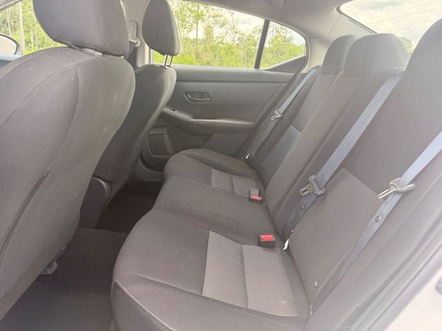Used 2025 Nissan Sentra SV FWD image 12