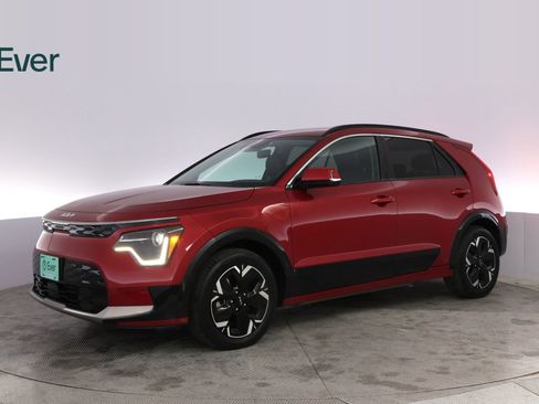 Used 2023 Kia Niro Wind FWD image 17