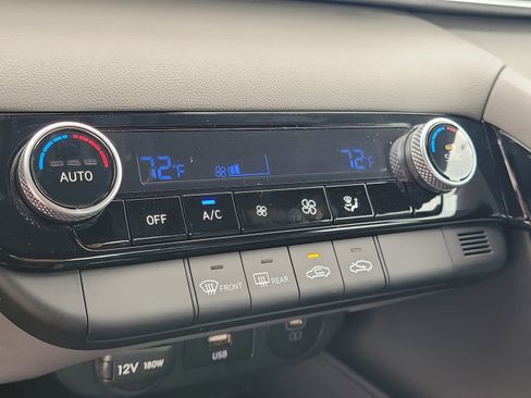 New 2025 Hyundai Elantra Hybrid FWD image 22
