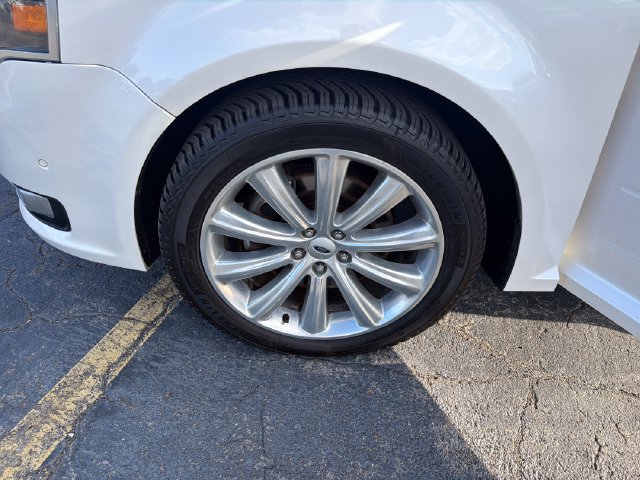 Used 2019 Ford Flex Limited w/ Equipment Group 301A AWD/4WD image 29