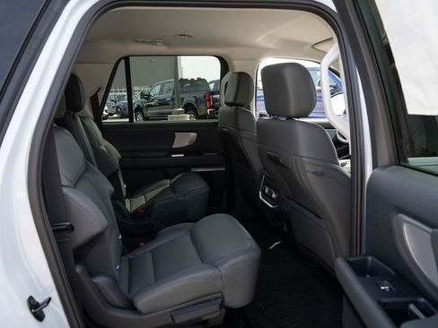 New 2026 Ford Expedition Max Active AWD/4WD image 21