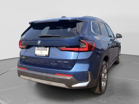 Used 2023 BMW X1 xDrive28i AWD/4WD image 5
