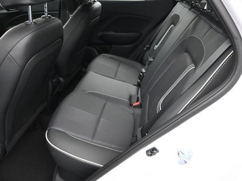 New 2025 Hyundai Venue Limited image 10