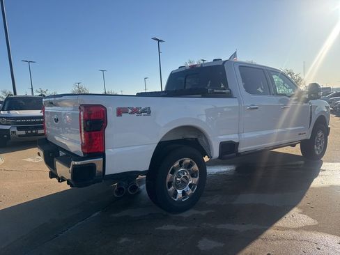 Used 2024 Ford F250 Lariat w/ Lariat Ultimate Package image 2