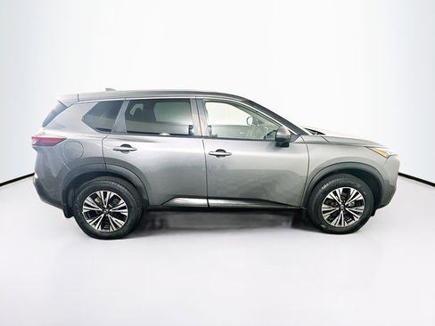 Used 2023 Nissan Rogue SV image 10