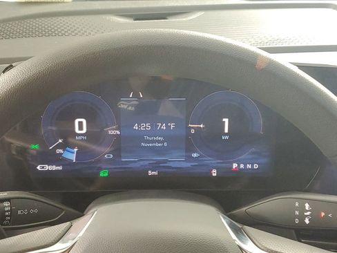 New 2026 Chevrolet Equinox EV LT image 22