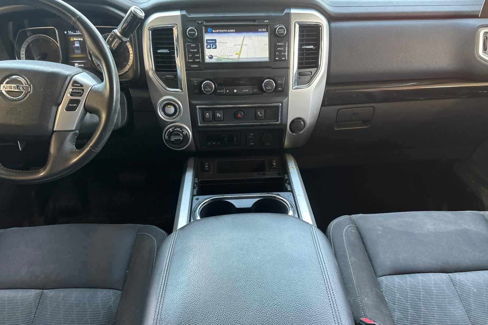 Used 2016 Nissan Titan SV AWD/4WD image 4