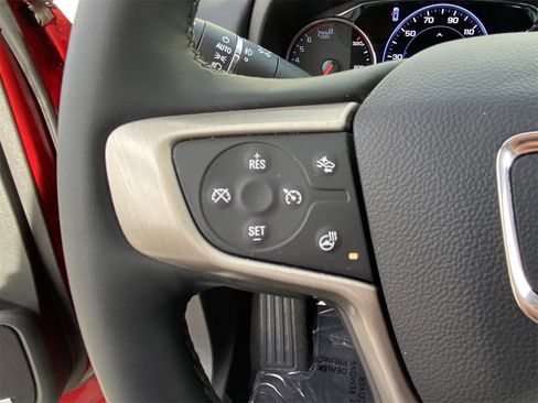 Used 2023 GMC Terrain Denali image 21