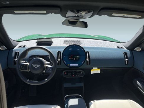 New 2025 MINI Cooper Countryman S w/ Comfort Package Max image 15