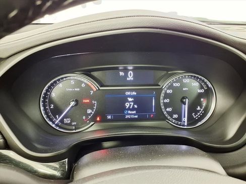 Certified 2023 Cadillac XT4 Premium Luxury w/ Cold Weather Package image 5